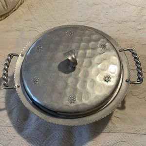 Buenilum Hammered Aluminum Vintage Serving Dish